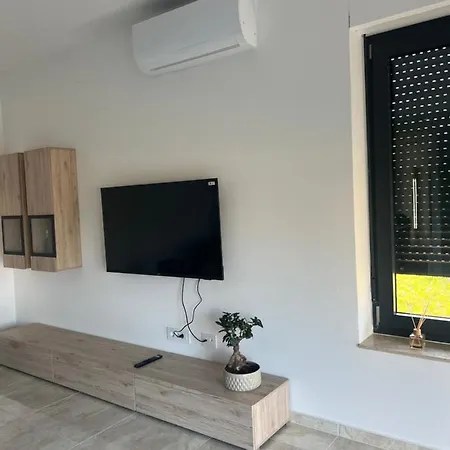 Modern Ula בית נופש